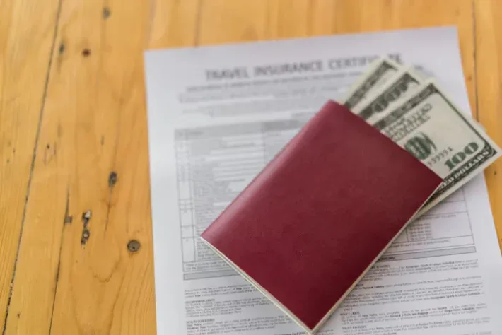 dokumen imigrasi visa paspor
